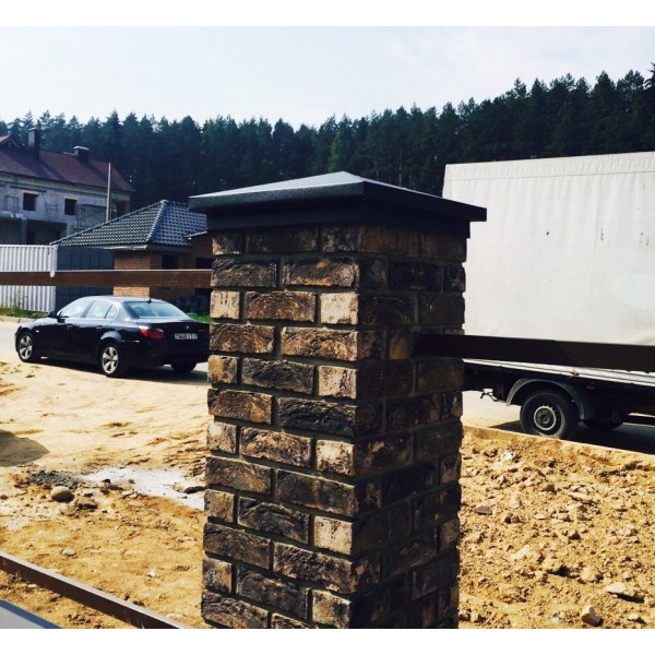 Колпак (зонт) на заборный столб