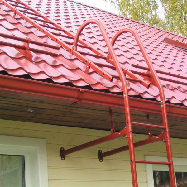 Кровельная лестница Кровельная лестница