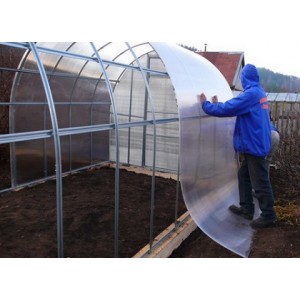 Установка и сборка теплиц